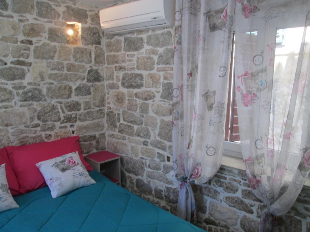 Room N&M - Diocletians Palace Split Kültér fotó