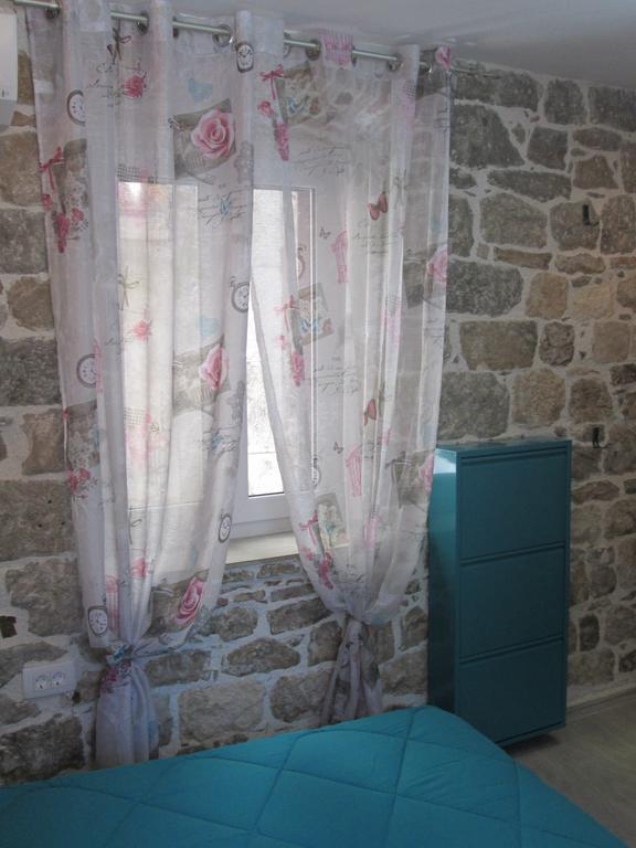 Room N&M - Diocletians Palace Split Szoba fotó