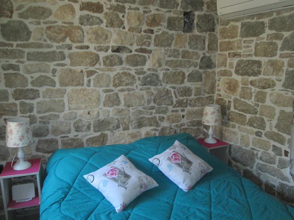 Room N&M - Diocletians Palace Split Kültér fotó
